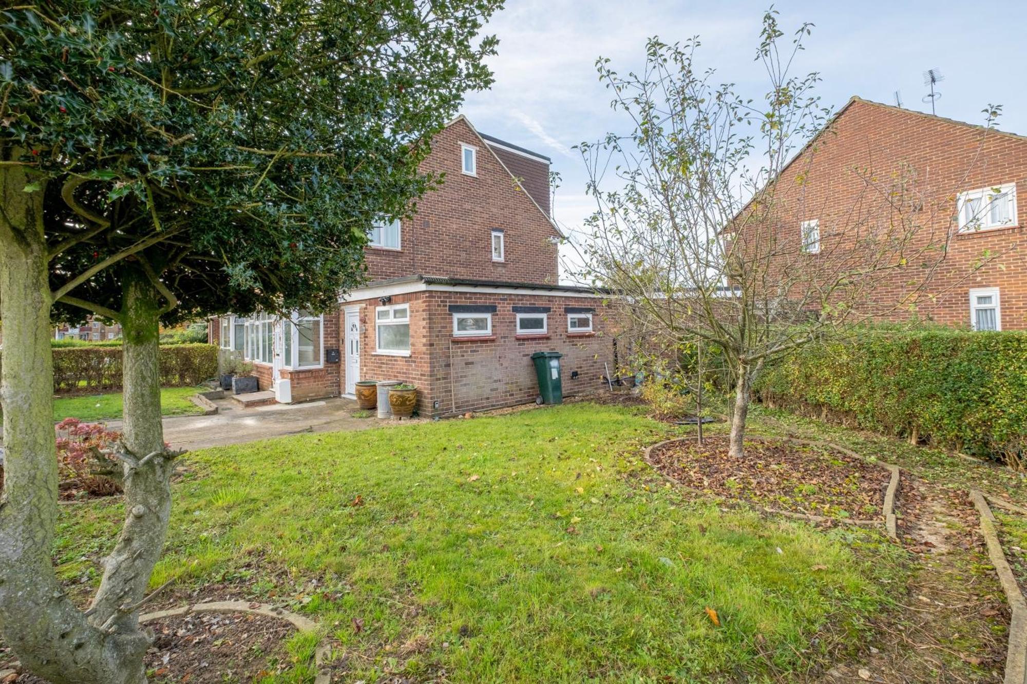 Kings House Apartment Hayes, West London Apt A Northolt  Екстериор снимка