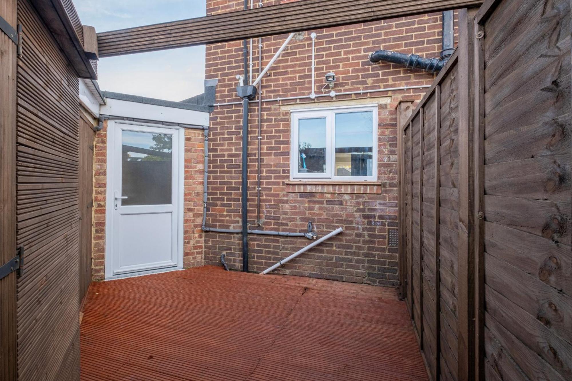 Kings House Apartment Hayes, West London Apt A Northolt  Екстериор снимка