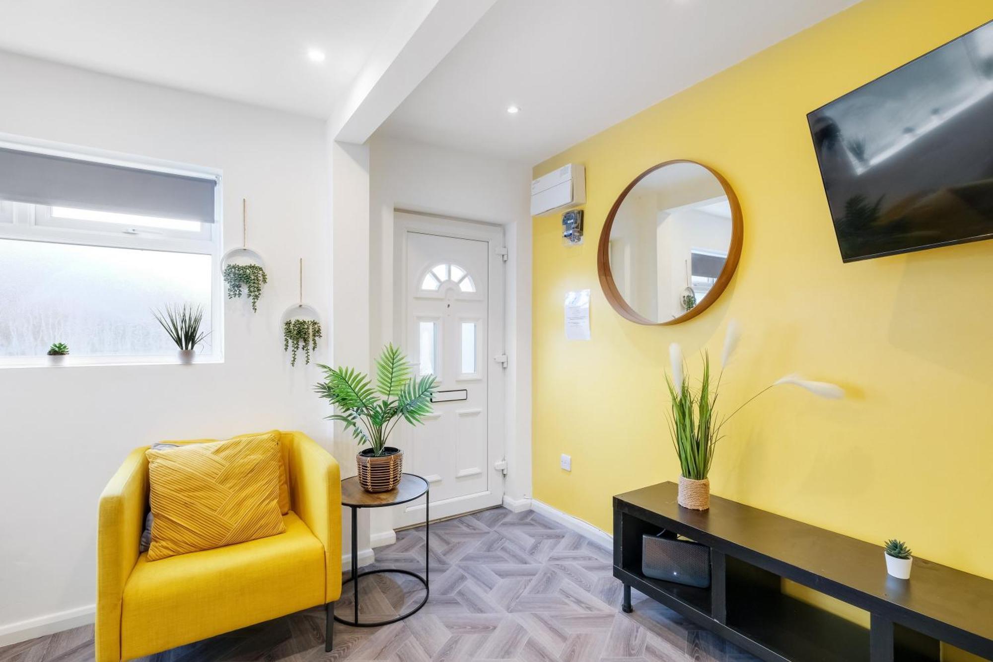 Kings House Apartment Hayes, West London Apt A Northolt  Екстериор снимка